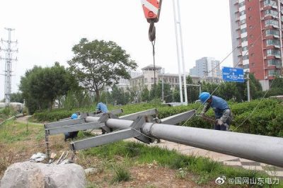 對退出運行線路設(shè)備進行拆除 對退出運行線路設(shè)備進行拆除