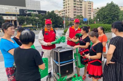 國網(wǎng)重慶綦南供電公司開展“防疫有我，愛衛(wèi)同行”志愿服務活動