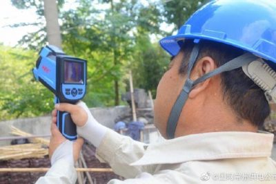 對(duì)南山竹海5A級(jí)景區(qū)的供電設(shè)備開(kāi)展紅外測(cè)溫工作