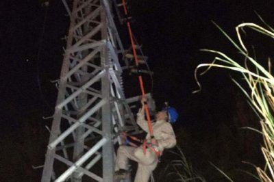 南靖:通宵達(dá)旦搶修故障停電恢復(fù)99.81% 南靖:通宵達(dá)旦搶修故障停電恢復(fù)99.81%