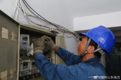 更換老舊表箱 消除安全隱患 更換老舊表箱 消除安全隱患