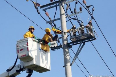 10千伏鄧王線(xiàn)19號(hào)桿1號(hào)開(kāi)關(guān)PT引線(xiàn)斷線(xiàn)故障進(jìn)行帶電消缺