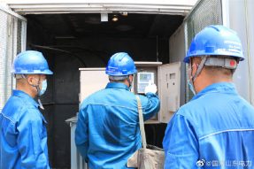 國網(wǎng)東阿縣供電公司重點(diǎn)巡視配電室、開閉所配備的排水泵、發(fā)電機(jī)等設(shè)備
