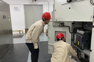 對康緣養(yǎng)生谷竣工完成的配套電氣設備、線路開展驗收工作