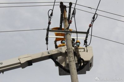 高溫下的“黃金甲” 保臺(tái)區(qū)持續(xù)用電