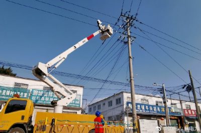 10千伏宏達(dá)線前鋪支線新上配電變壓器實(shí)施帶電接火