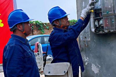 國網(wǎng)深州市供電公司開展計量專業(yè)巡檢工作