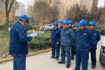 施工現(xiàn)場(chǎng)多??克服急躁情緒??確?，F(xiàn)場(chǎng)安全