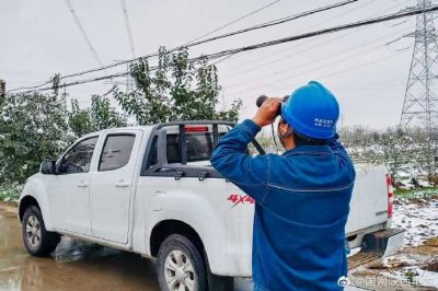 可能造成輸電線路覆冰舞動倒塔、斷線、設(shè)備污閃等事故
