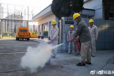 變電運(yùn)維室組織開展主題為“關(guān)注消防，生命至上”的消防安全日活動(dòng)