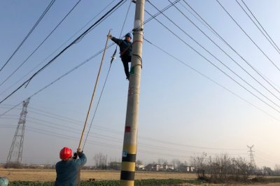 迅速搶修 恢復產(chǎn)業(yè)園區(qū)用電