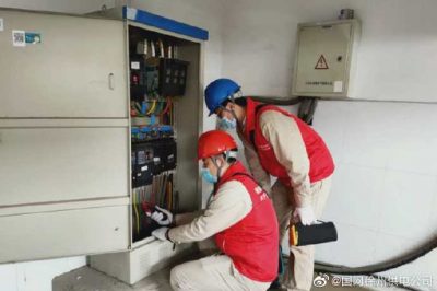 進行校園線路設備巡視