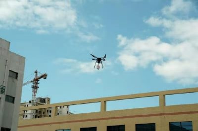 “無人值守智能專業(yè)倉+無人機空投”模式讓電力搶修提速增效
