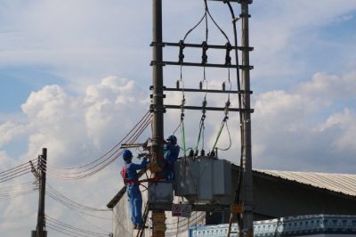 南網(wǎng)打工人，貼心守護(hù)萬家燈