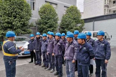 對轄區(qū)年終節(jié)氣用電負荷增多的情況開展特殊巡視