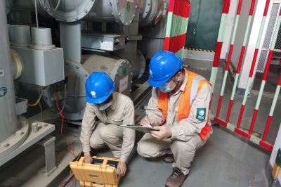 聚寶變進行避雷器和接地網(wǎng)試驗工作 聚寶變進行避雷器和接地網(wǎng)試驗工作