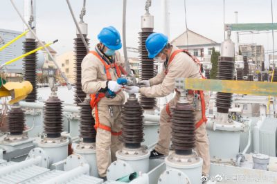 車橋變對2號主變及三側(cè)設(shè)備進行全面修試工作 車橋變對2號主變及三側(cè)設(shè)備進行全面修試工作